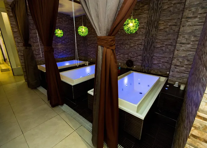 Cheap hotel: Hotel Miramar