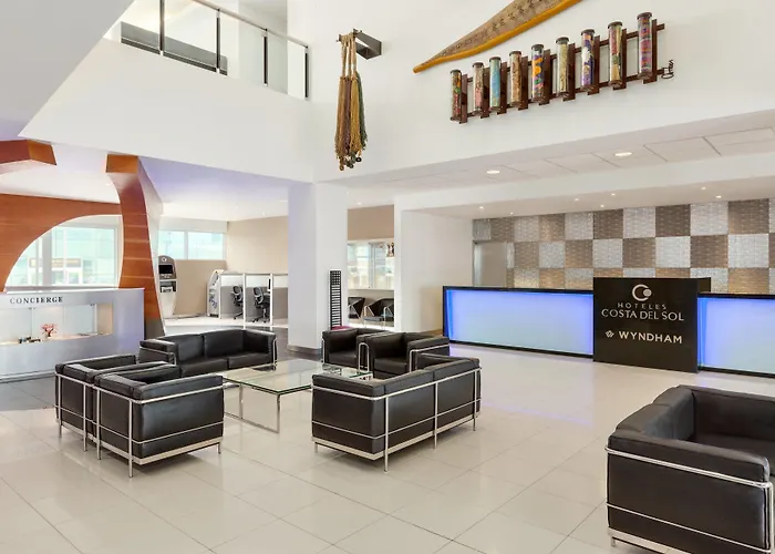 Hotel suites Wyndham Costa Del Sol Lima Airport