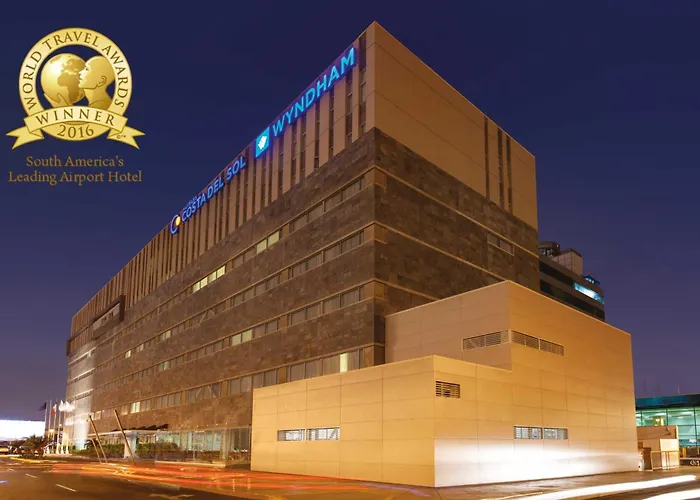 Luxury hotel only: Wyndham Costa Del Sol Lima Airport